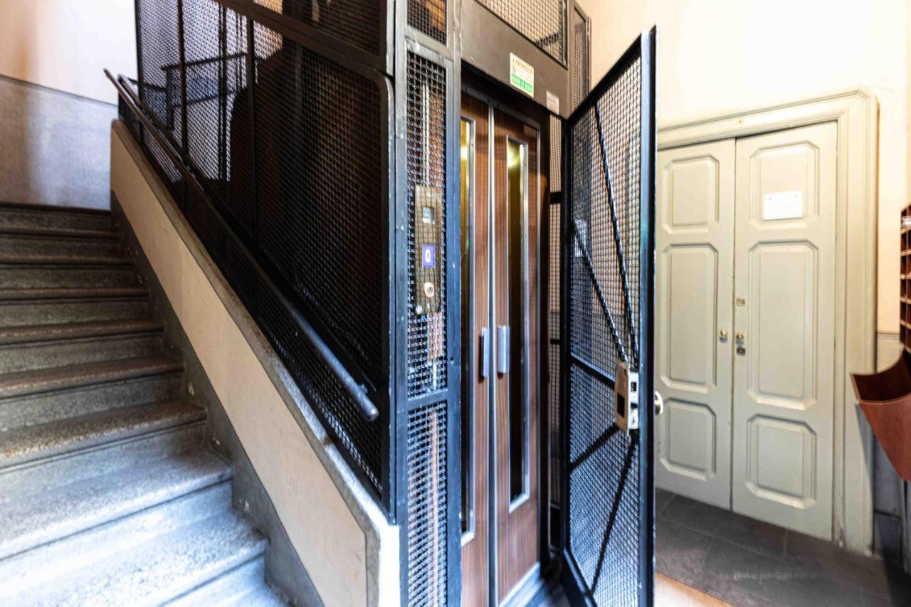 Quadrilatero Della Moda- Luxury Loft In The Heart Of The Fashion District Milano Eksteriør billede