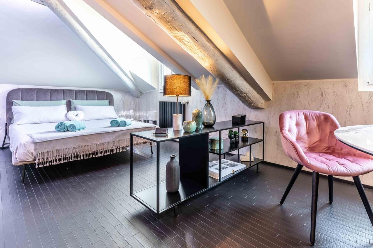 Quadrilatero Della Moda- Luxury Loft In The Heart Of The Fashion District Milano Eksteriør billede